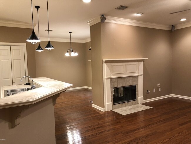 Photo - 112 Cherry Bark Ln