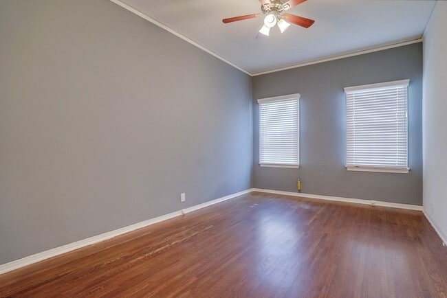 Photo - 4164 Leimert Blvd