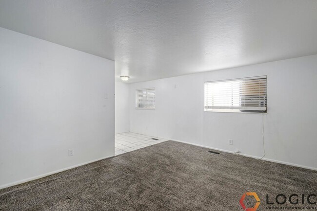 Photo - 1655 N 1575 W Unit 4
