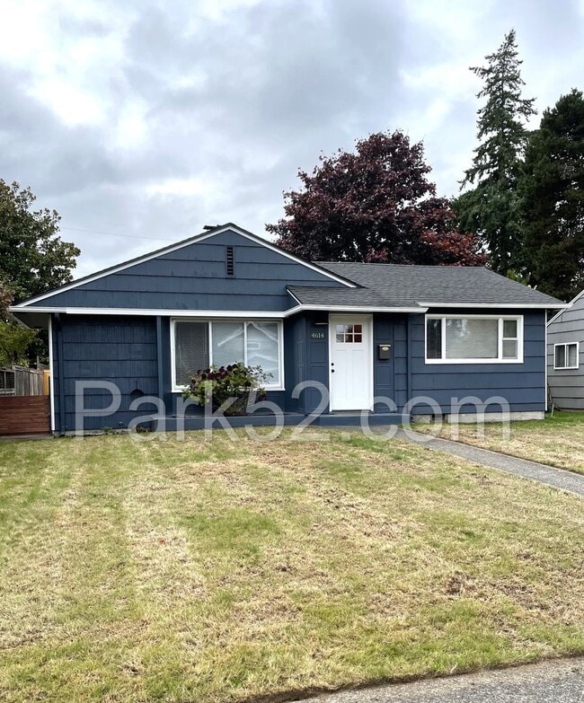Building Photo - 3 Bedroom Rambler in North Tacoma With A/C!