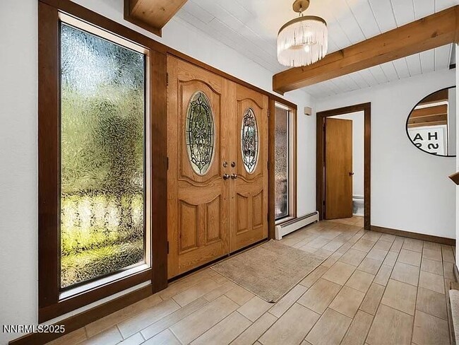 Photo - 445 Country Club Dr