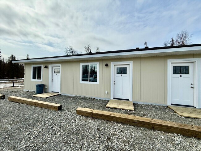 Photo - 46860 Isaak Rd Unit B