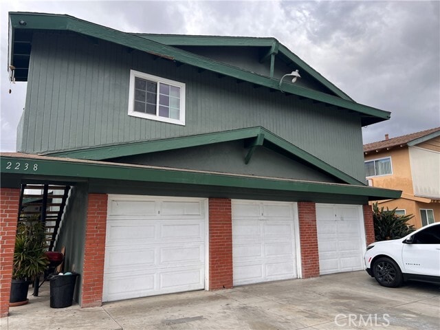 Photo - 2238 S Center St Townhome