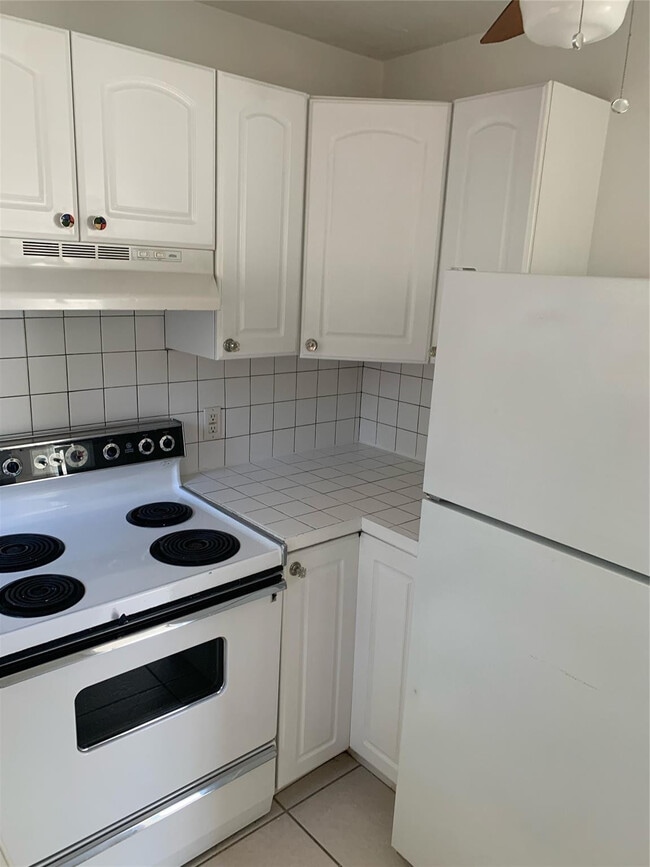 Photo - 301 S Ocean Blvd Unit 2