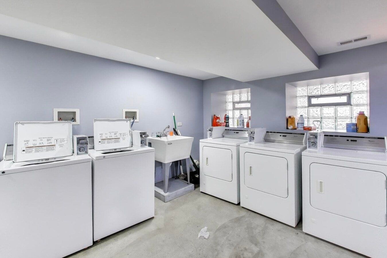 Photo - 1640 W Fargo Ave Unit 201