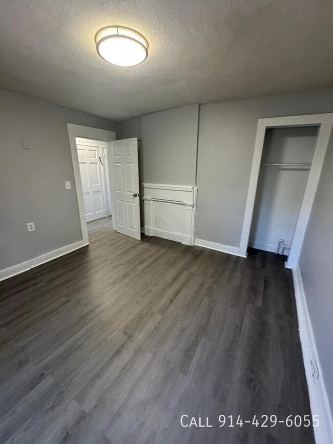 Building Photo - 12 Vineyard Ave Rental