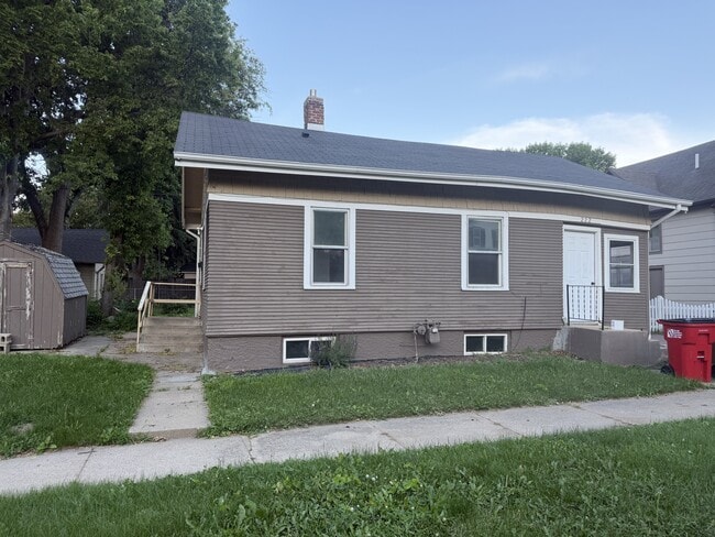 Building Photo - 222 N Grange Ave