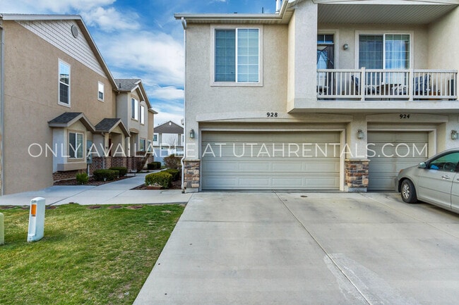 Photo - 928 Chelsea Ln