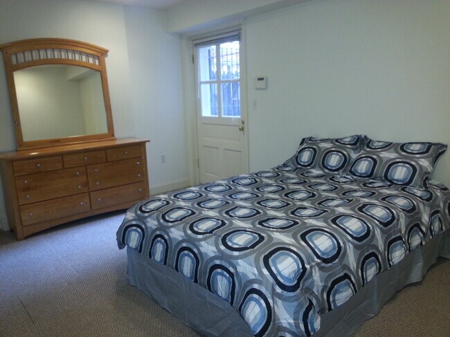 Photo - 1241 New Jersey Ave NW