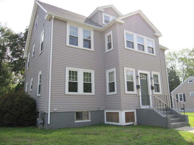 Building Photo - 29 Underwood Ave Rental