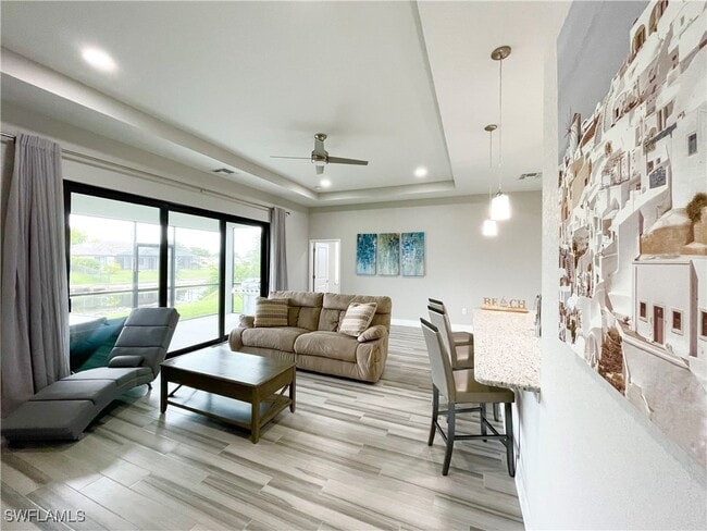 Building Photo - 812 SW 8th Pl Rental