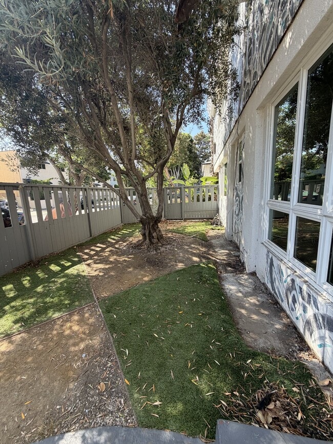 821 Westmount Dr Unidad 1