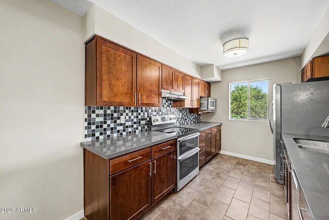 Photo - 3600 N 5th Ave