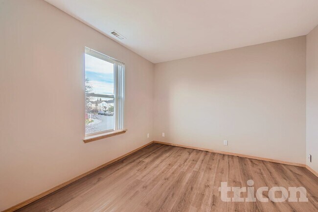 Photo - 10508 196th St Ct E