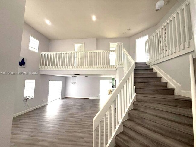 9352 SW 155th Ave