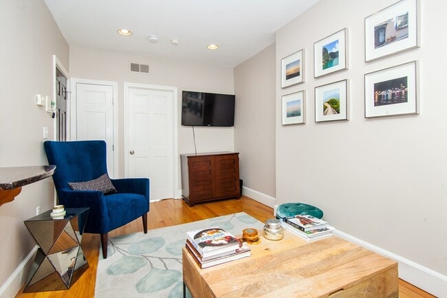 Photo - 10 Dwight St Unit 2