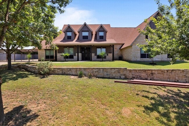 Building Photo - 402 N Pkwy Dr Rental