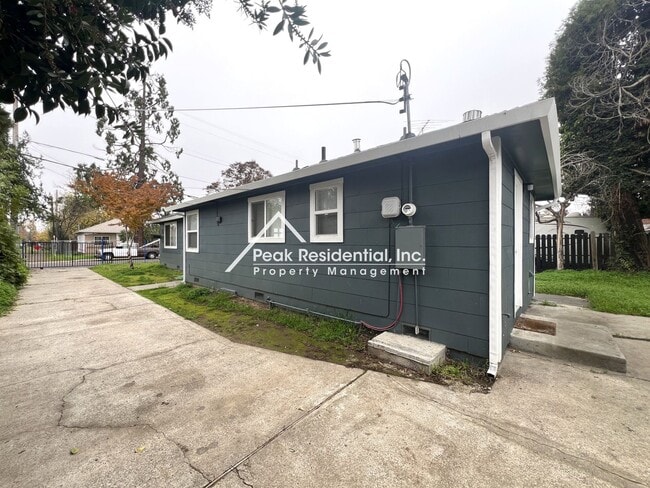 Photo - Updated 3bd/2ba Sacramento House