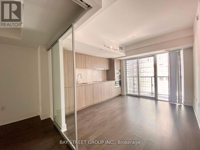 Photo - 955 Bay St. Unit 1702