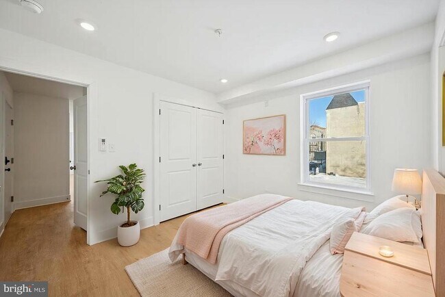 Photo - 3413 N 19th St