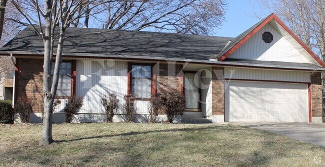 Building Photo - 3608 NE 76th Terrace Rental