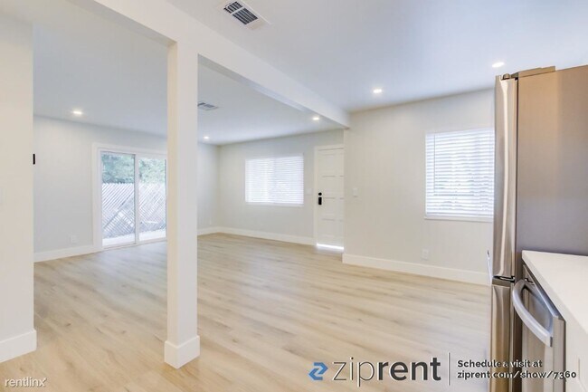 Photo - 2 br, 1 bath 4plex - 1815 San Andres St, S...