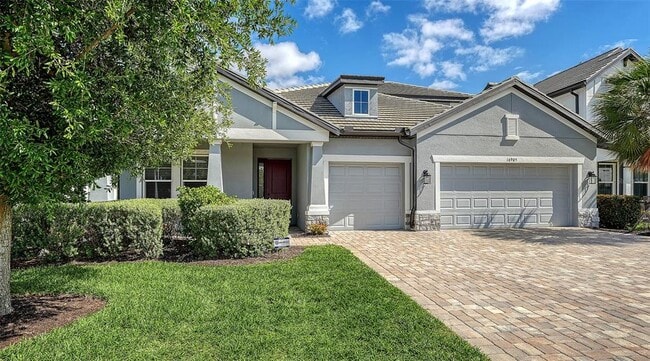 Building Photo - 16905 Sweetwater Village Dr