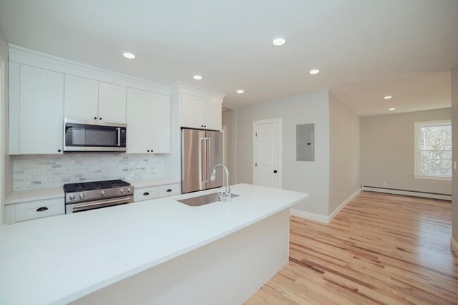 Photo - 25 Edison Green Apartment Unit 2