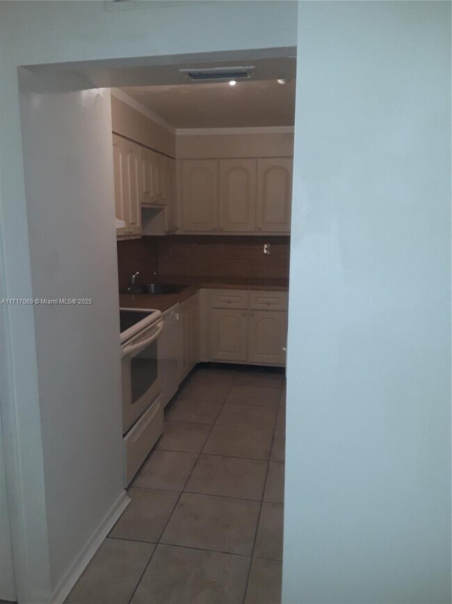 Photo - 8267 SW 128th St Unit 105