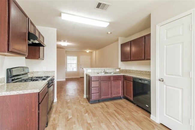 Photo - 726 North Ella Creek Drive