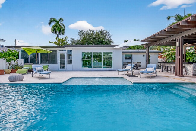 Photo - 1730 NE 22nd Terrace