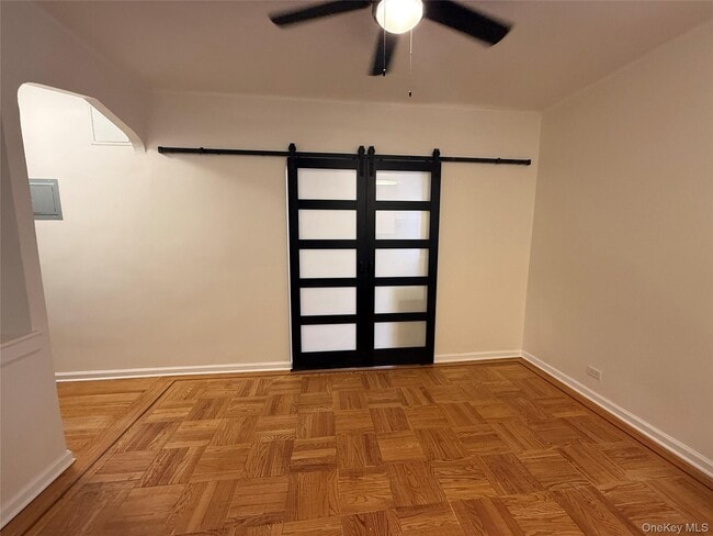 Photo - 2166 Bronx Pk E Unit 6G