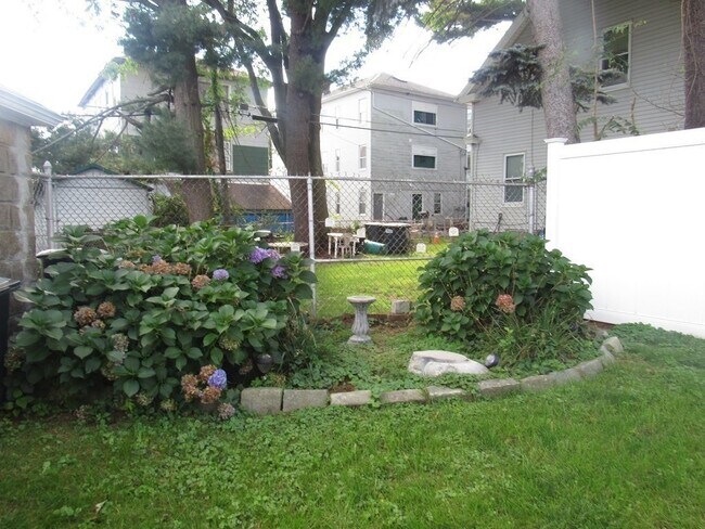 Photo - 40 Ames St Unit 1
