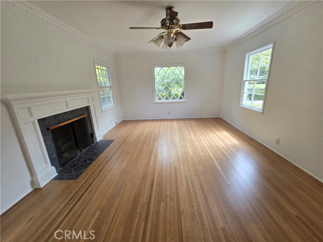 Photo - 240 Euclid St