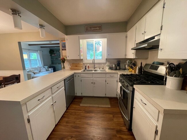 Photo - 7865 Ridgewood Dr