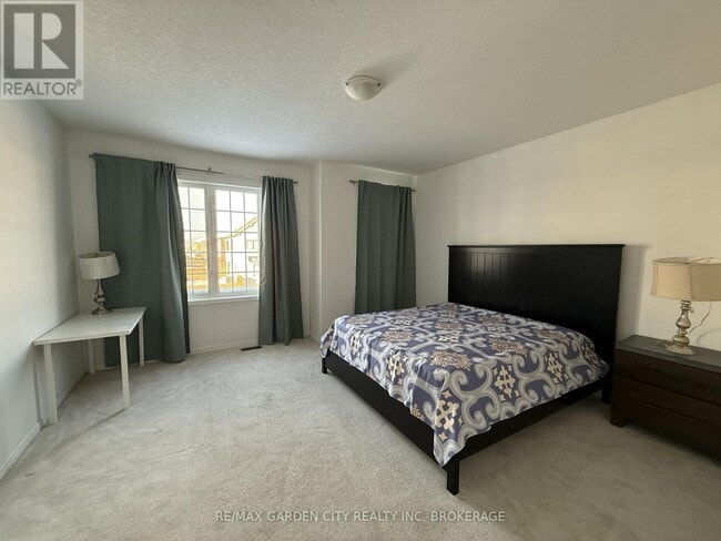 Photo - 7969 Buckeye Cres