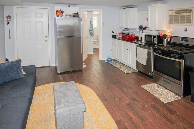 Photo - 6669 W Devon Ave Unit GW