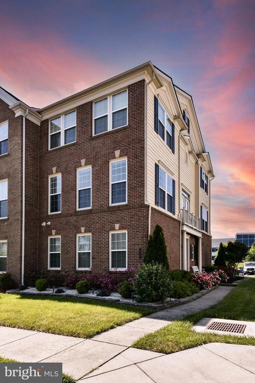 Photo - 321 Pink Azalea Terrace SE Townhome