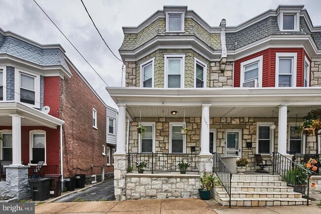 Photo - 1607 W 9th St