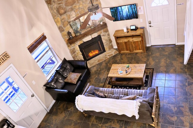 Photo - Move In Ready!!