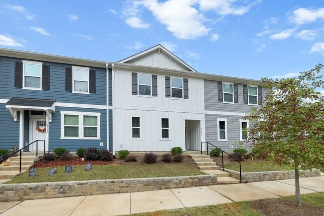 Photo - 3063 Spline Cir