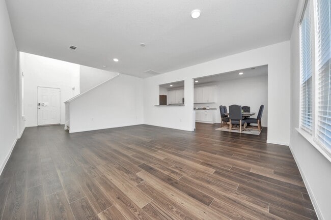 Photo - 25927 Chicory Dr