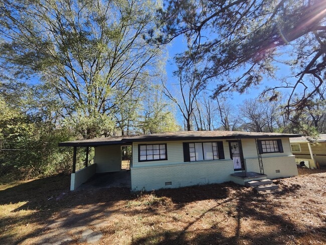 Photo - 2632 Shannon St