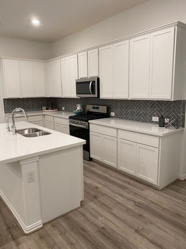 Photo - Boerne house for August Move in!!!