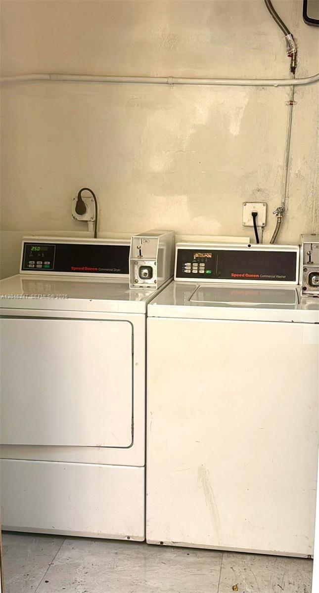 Photo - 6201 SW 37 Ct Unit 3B
