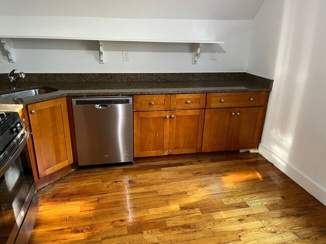 Photo - 91 Devon St Unit 3