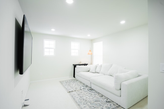 Photo - 6037 Fieldstone Cir