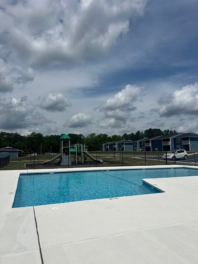 Photo - Pinecrest Village