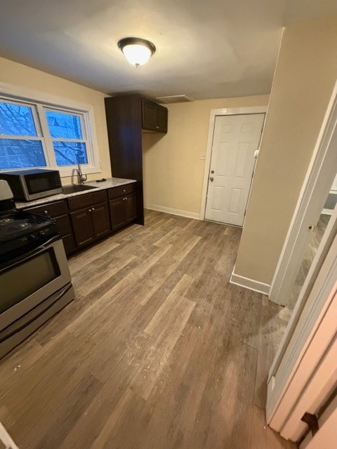 Building Photo - 259 Carolina St Unit Upper Rear