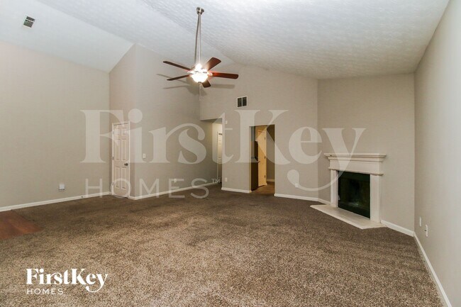 Photo - 7046 Setters Way